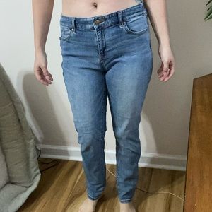 Chico’s The Platinum Jegging Jeans in Medium Wash, Sz 1 (31)